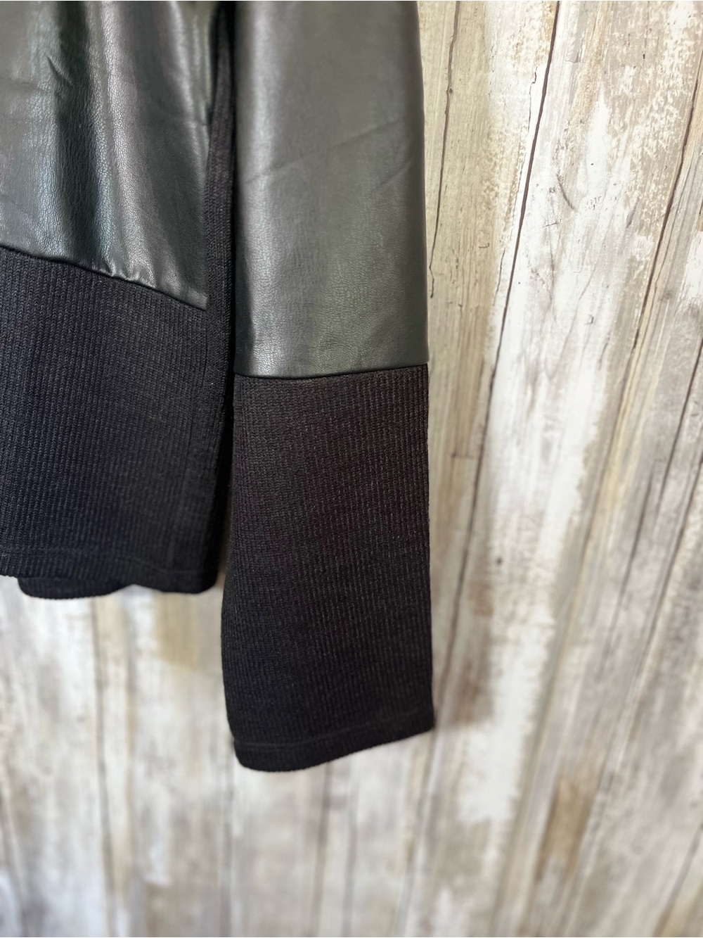 THML Faux Leather Sleeve Pullover Black Half Zip Sweatshirt Top M - Picture 3 of 5
